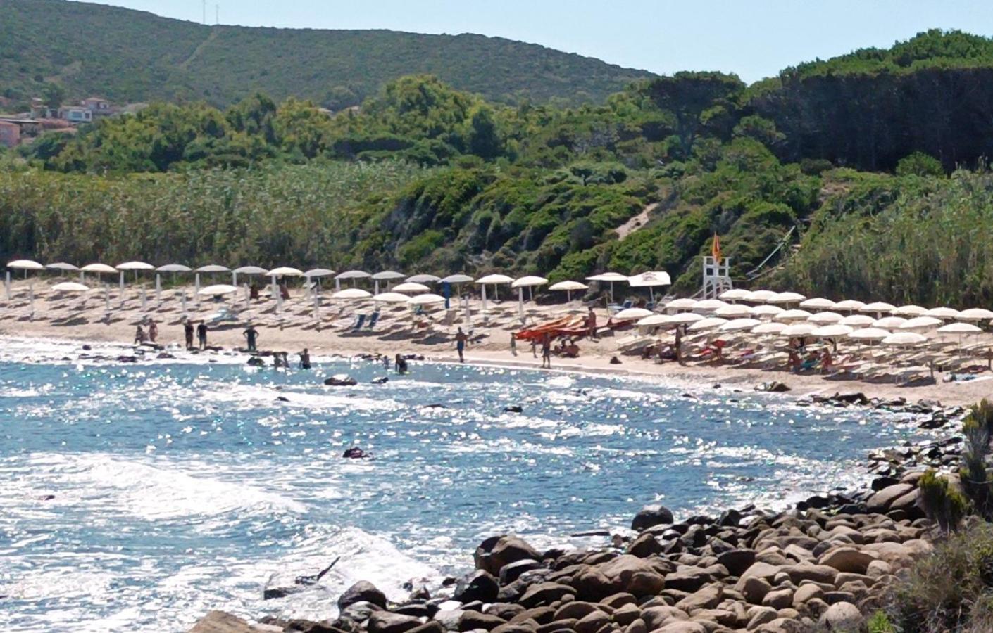 Gli Oleandri Di Calarossa - 5M Walk To The Beach Isola Rossa Bagian luar foto
